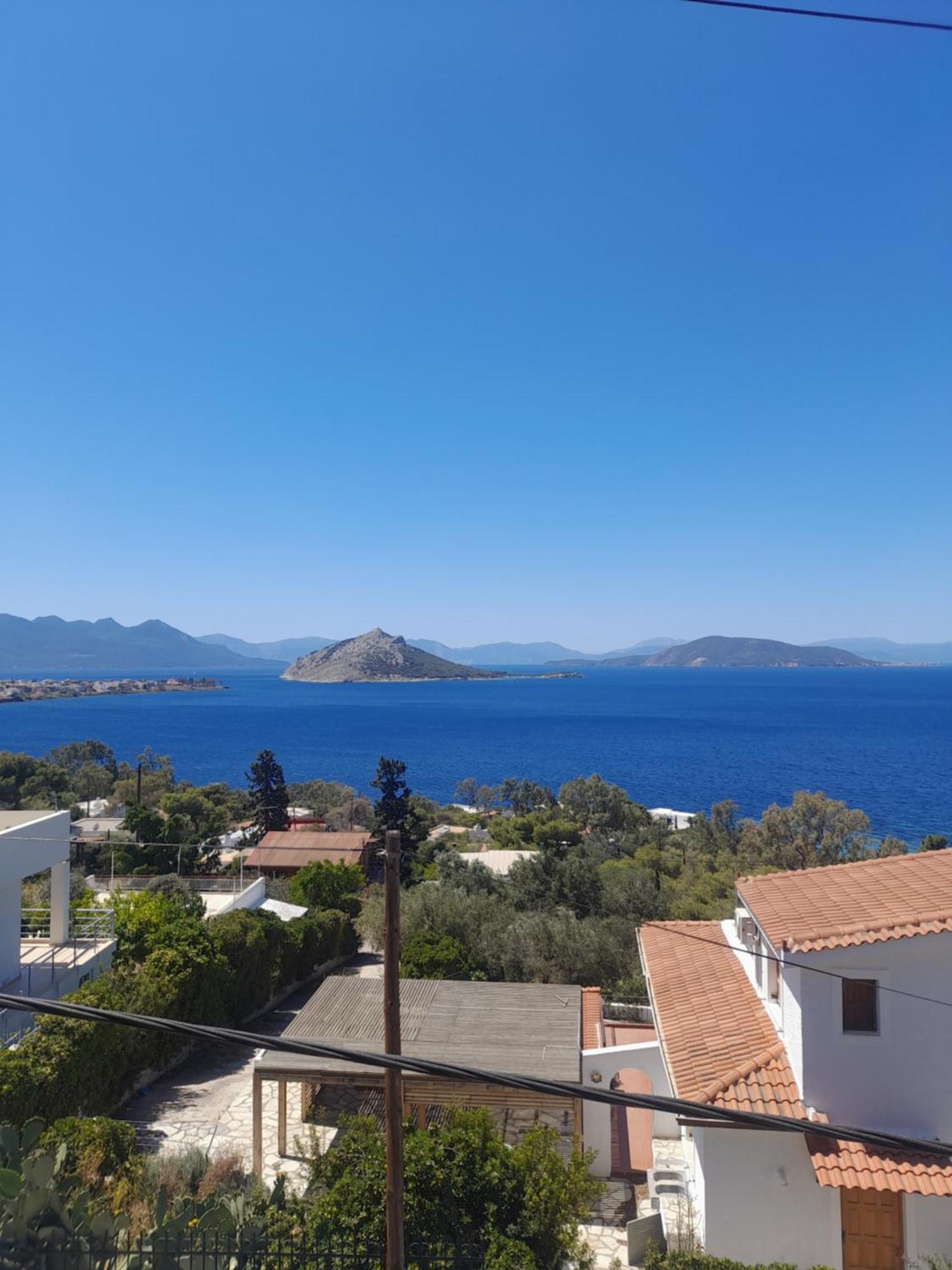 εξοχικη κατοικια