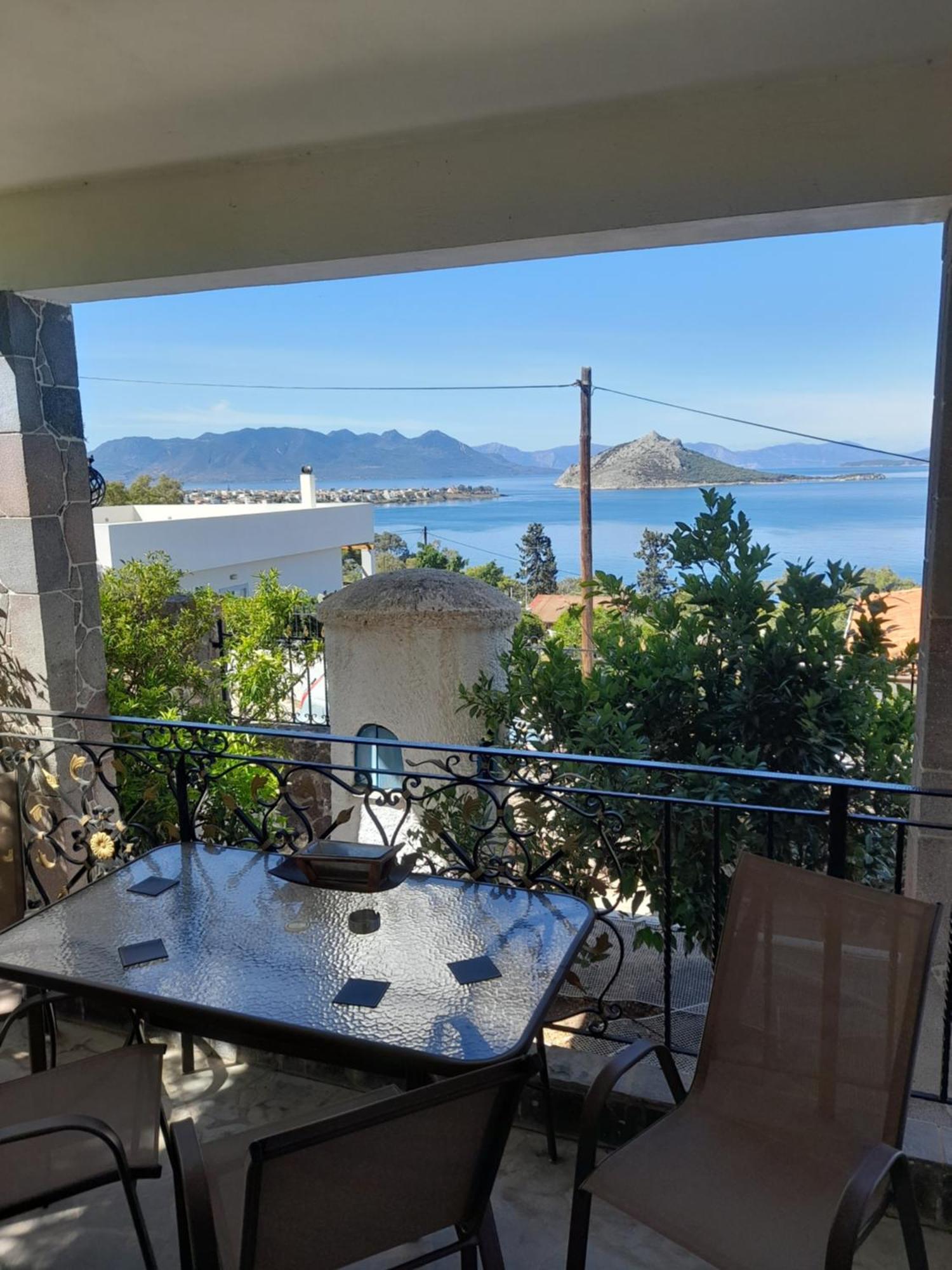 εξοχικη κατοικια Eginitissa