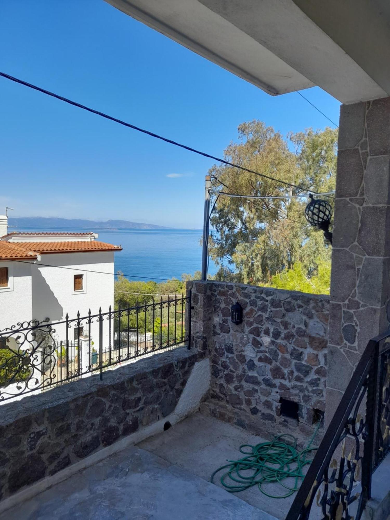 εξοχικη κατοικια Eginitissa